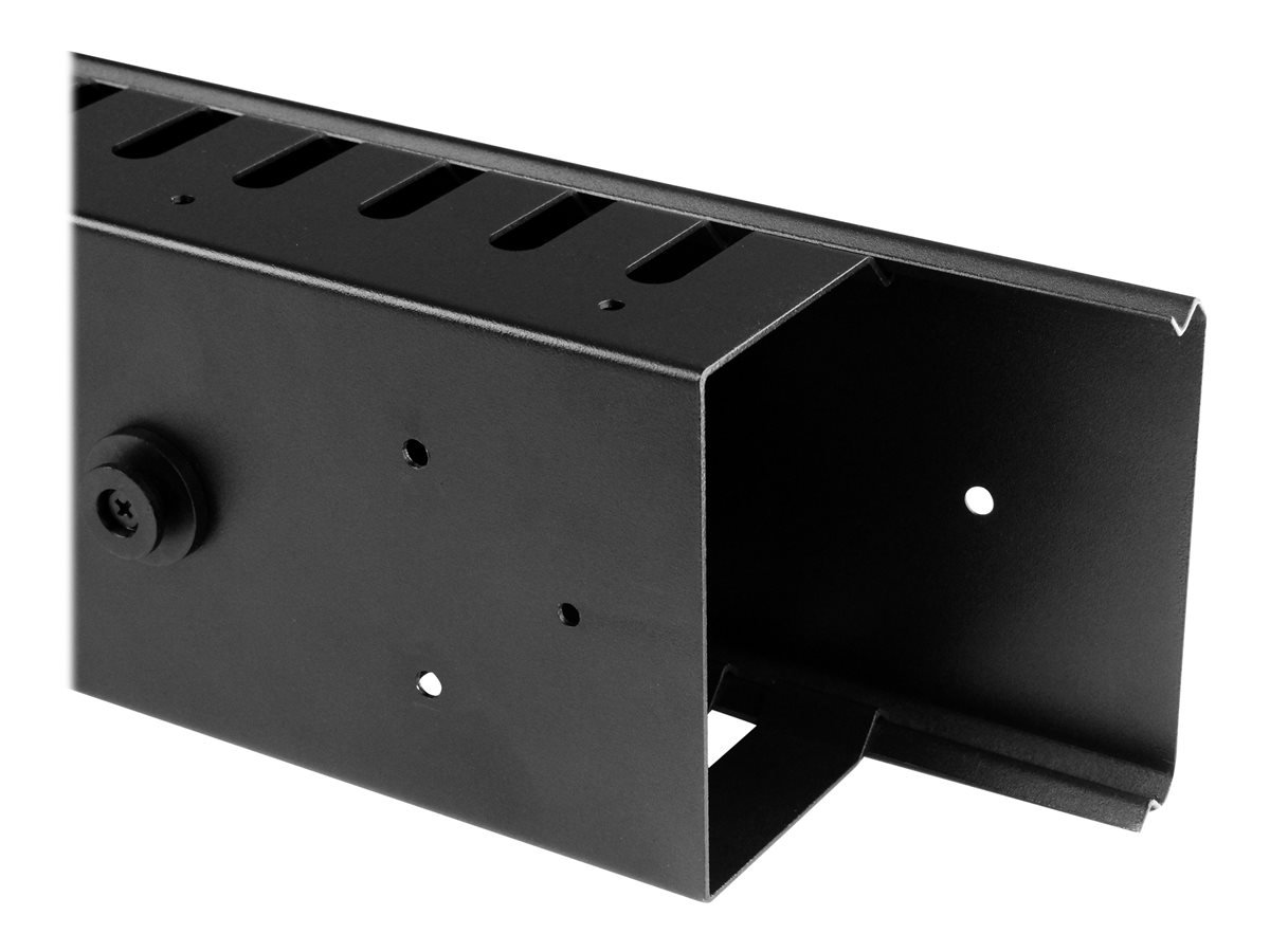 StarTech.com Vertical Cable Organizer with Finger Ducts - Vertical Cable Management Panel - Rack-Mount Cable Raceway - 0U - 6 ft. (CMVER40UF) - kabelový organizér - 40U – foto 8