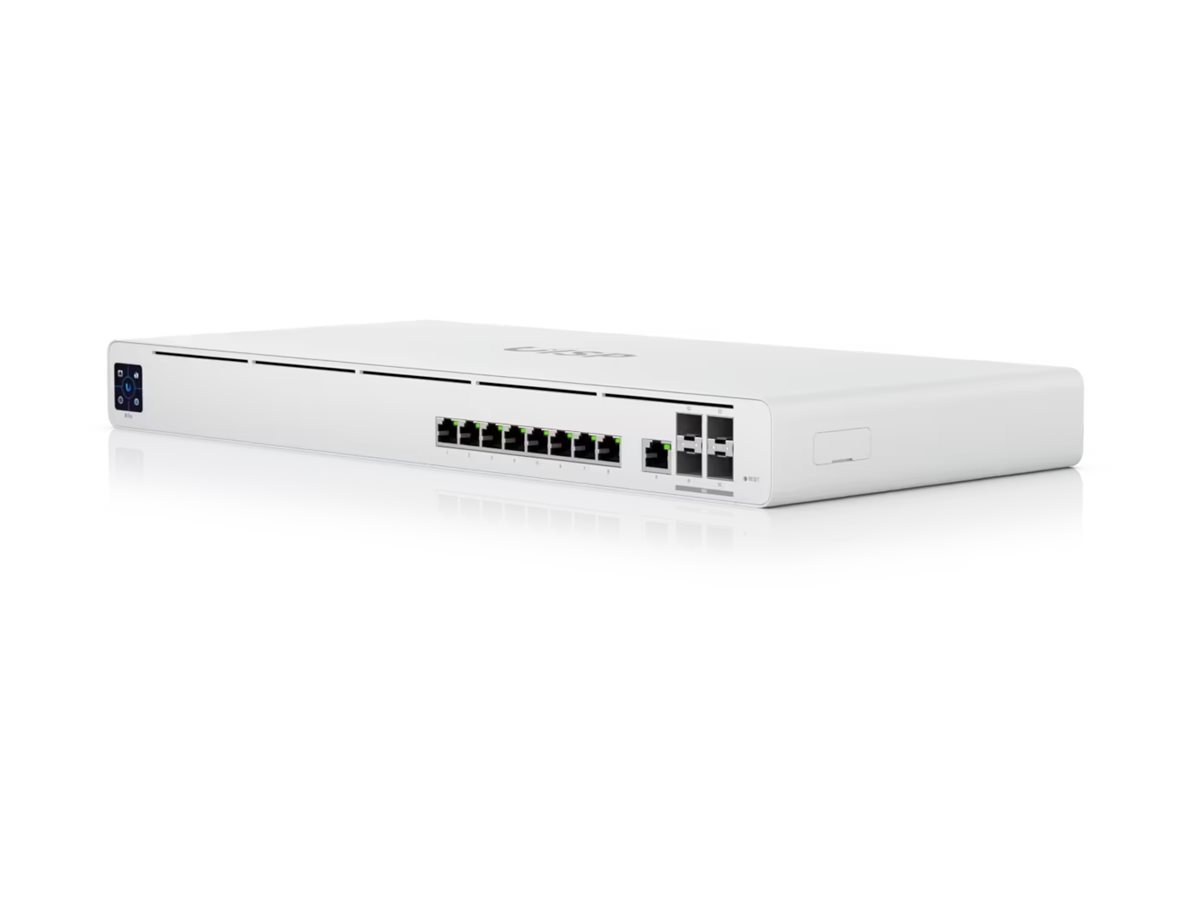 Ubiquiti UISP Professional router Product shot Multi-angle 78950