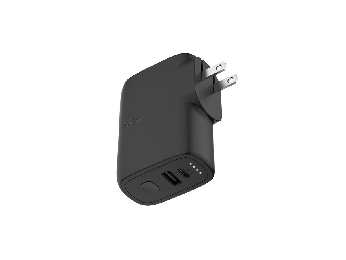 Belkin BoostCharge - Power bank / power adapter
