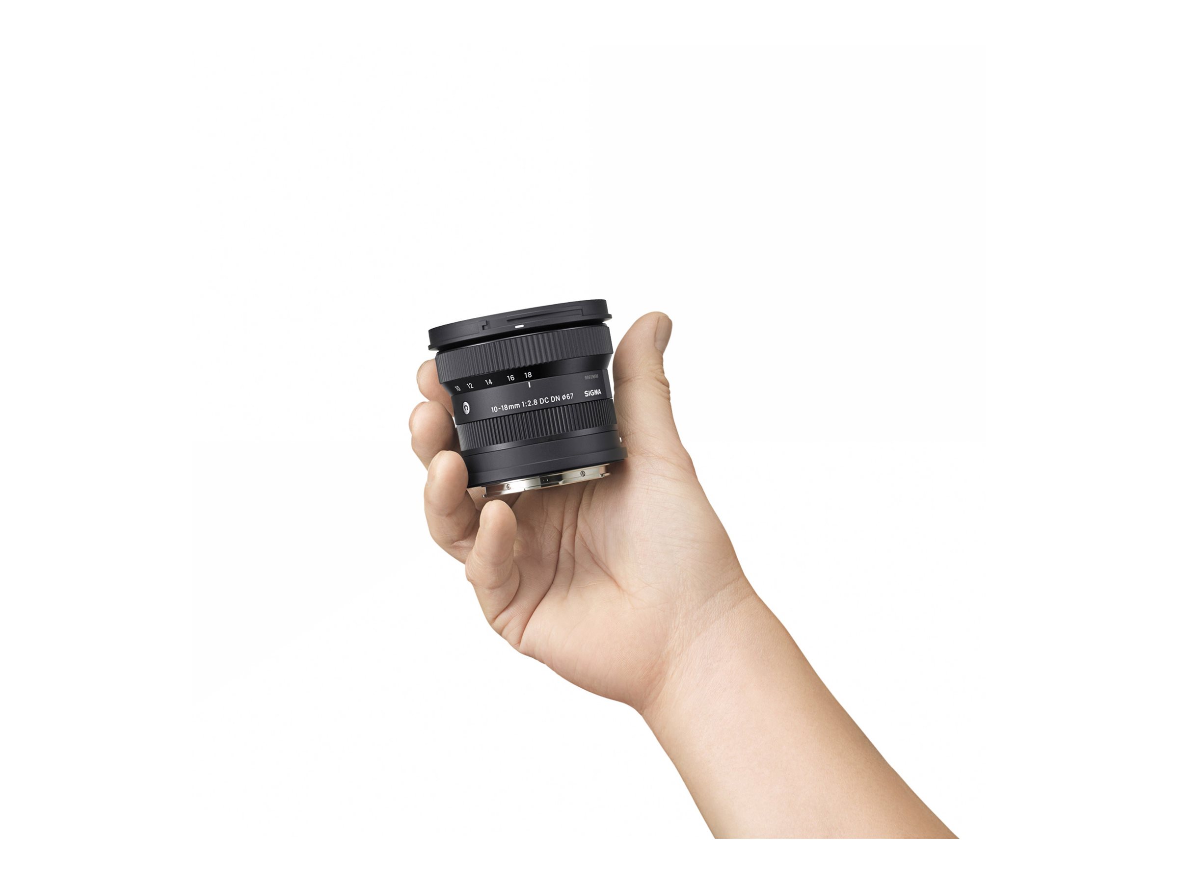 Sigma Contemporary 10-18mm F2.8 DC DN Wide-Angle Zoom Lens for