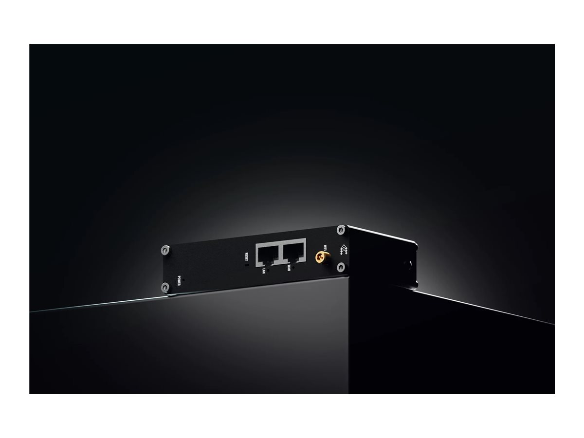 Teltonika RUT140 wireless router Wi-Fi DIN rail Usage / lifestyle Right side 72430