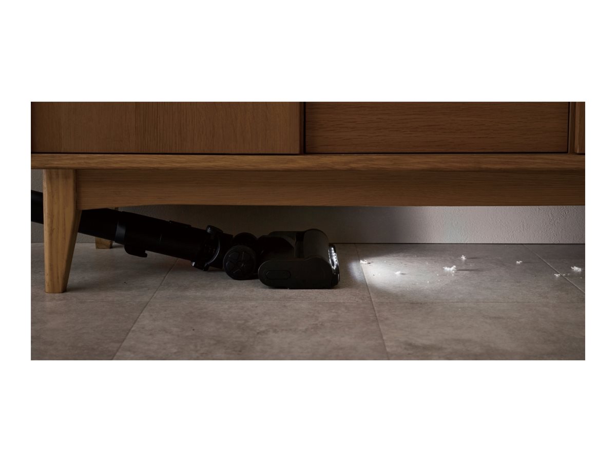 Panasonic MC-SBR70 vacuum cleaner cordless stick 2 batteries included Usage / lifestyle Close-up 72101