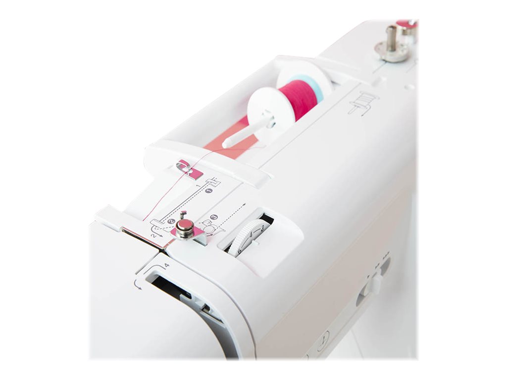 Brother Innov-is A16 sewing Product shot Close-up 75301