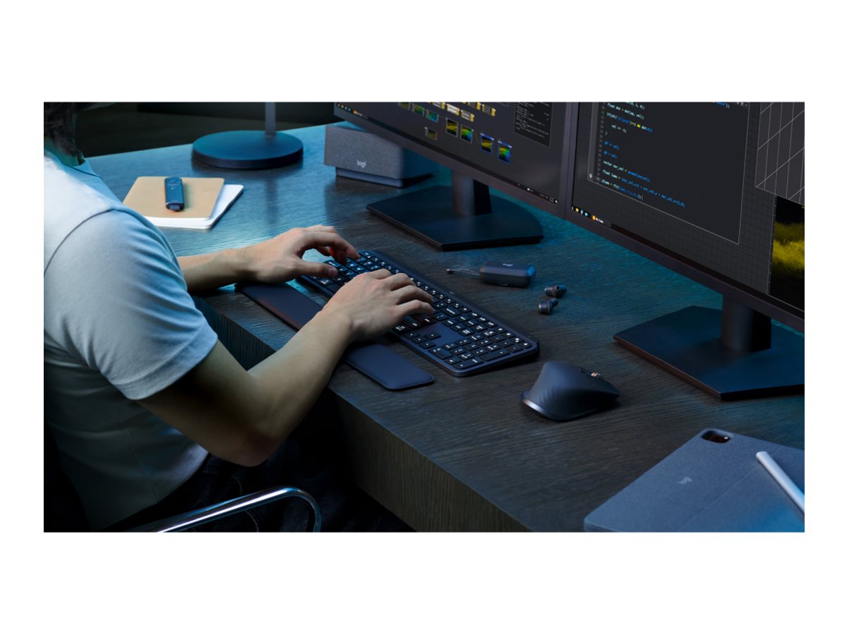 Logitech MX Keys S Combo keyboard and mouse set graphite Input Product shot Right-angle 79850