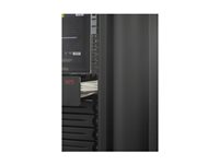APC ValueLine Vertical Cable Manag 2 & 4