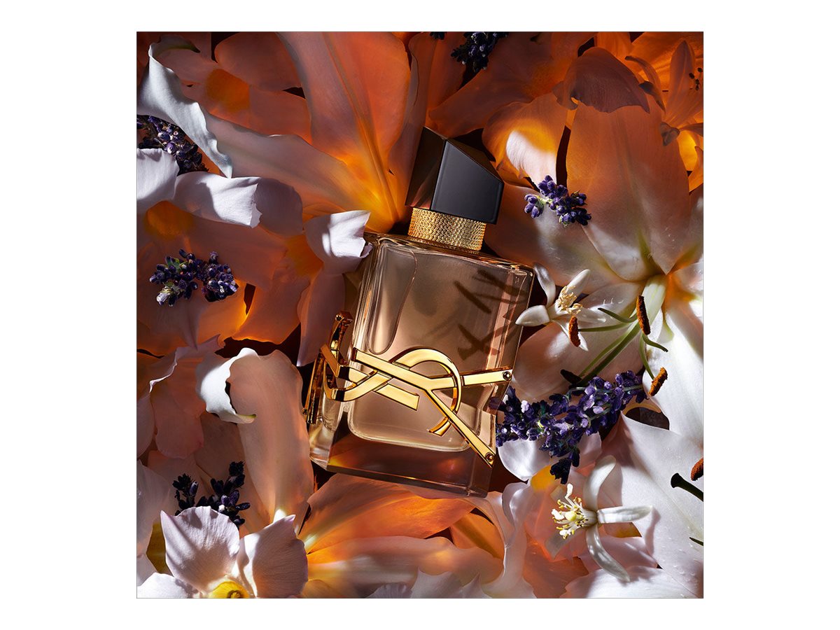Yves Saint Laurent Libre Flowers and Flames Eau de Parfum - 50ml