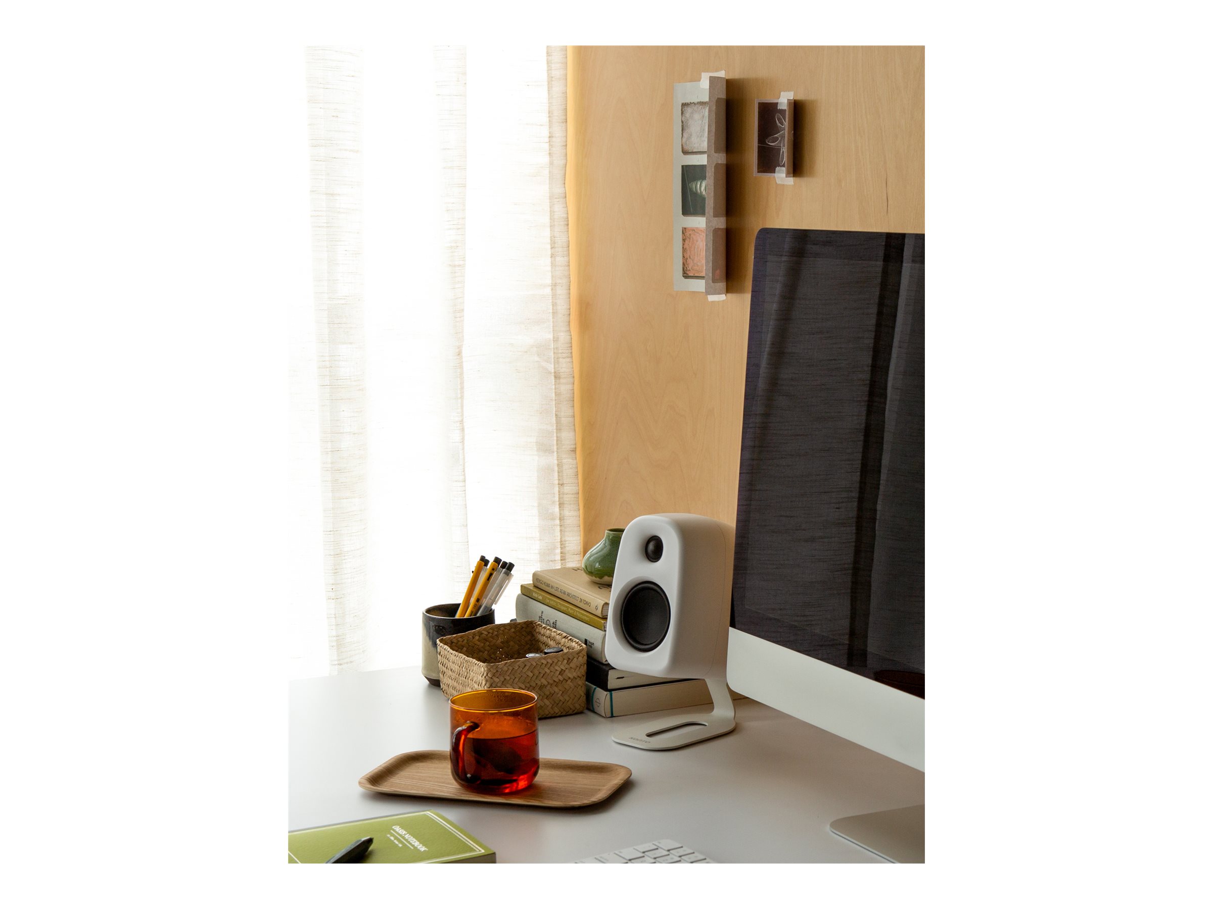 Kanto UKI 100W Wireless Desktop