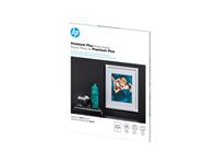 HP Premium Plus - Glossy - 11.5 mil - Letter A Size (8.5 in x 11 in) - 300 g/m² - 25 sheet(s) photo paper - for Deskjet 21XX, 36XX; ENVY 50XX, 76XX; Officejet 52XX; Photosmart B110, Wireless B110