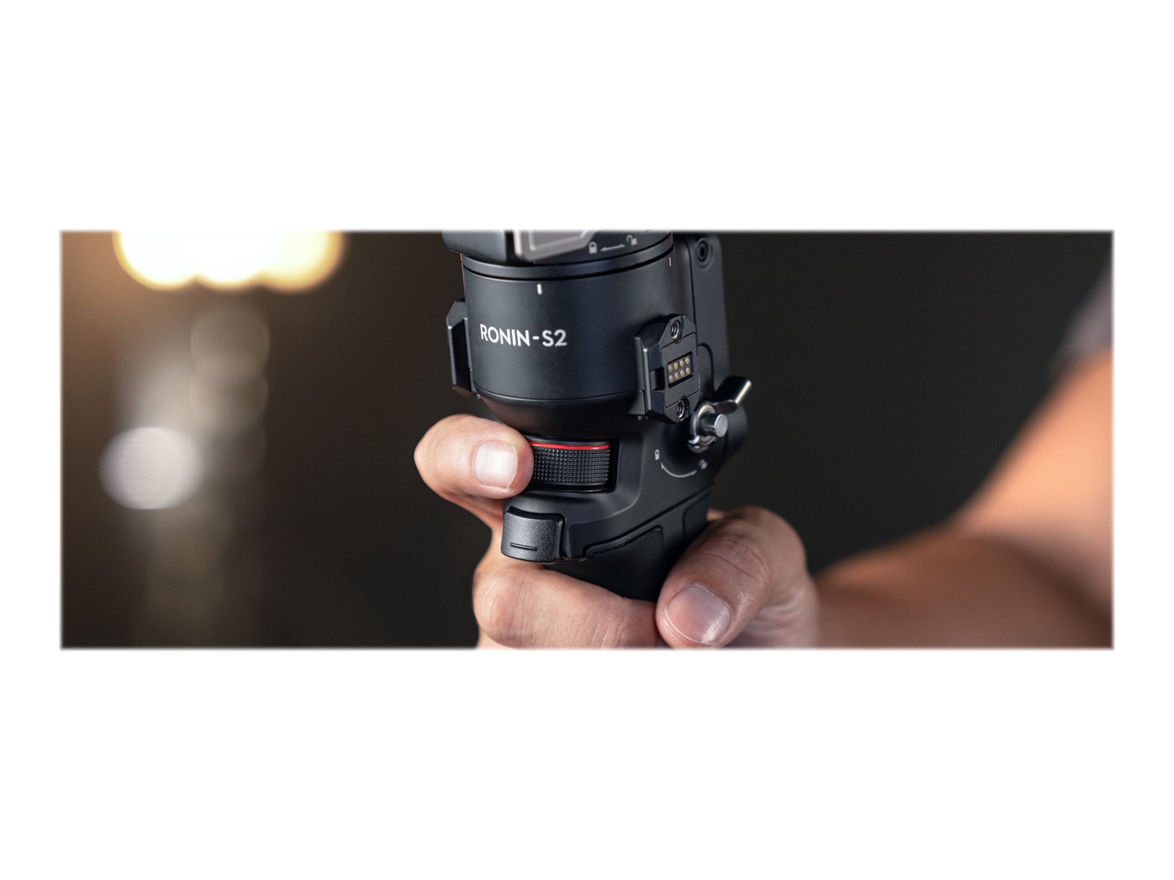 [NICK]DJI RS2 DJI RS 2-3-Axis Gimbal Stabilizer for DSLR and Mirrorless