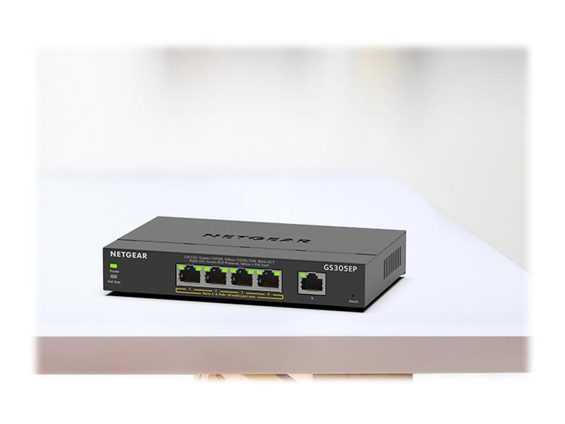 NETGEAR Plus GS305EP switch 5 ports Product shot Right-angle 79250