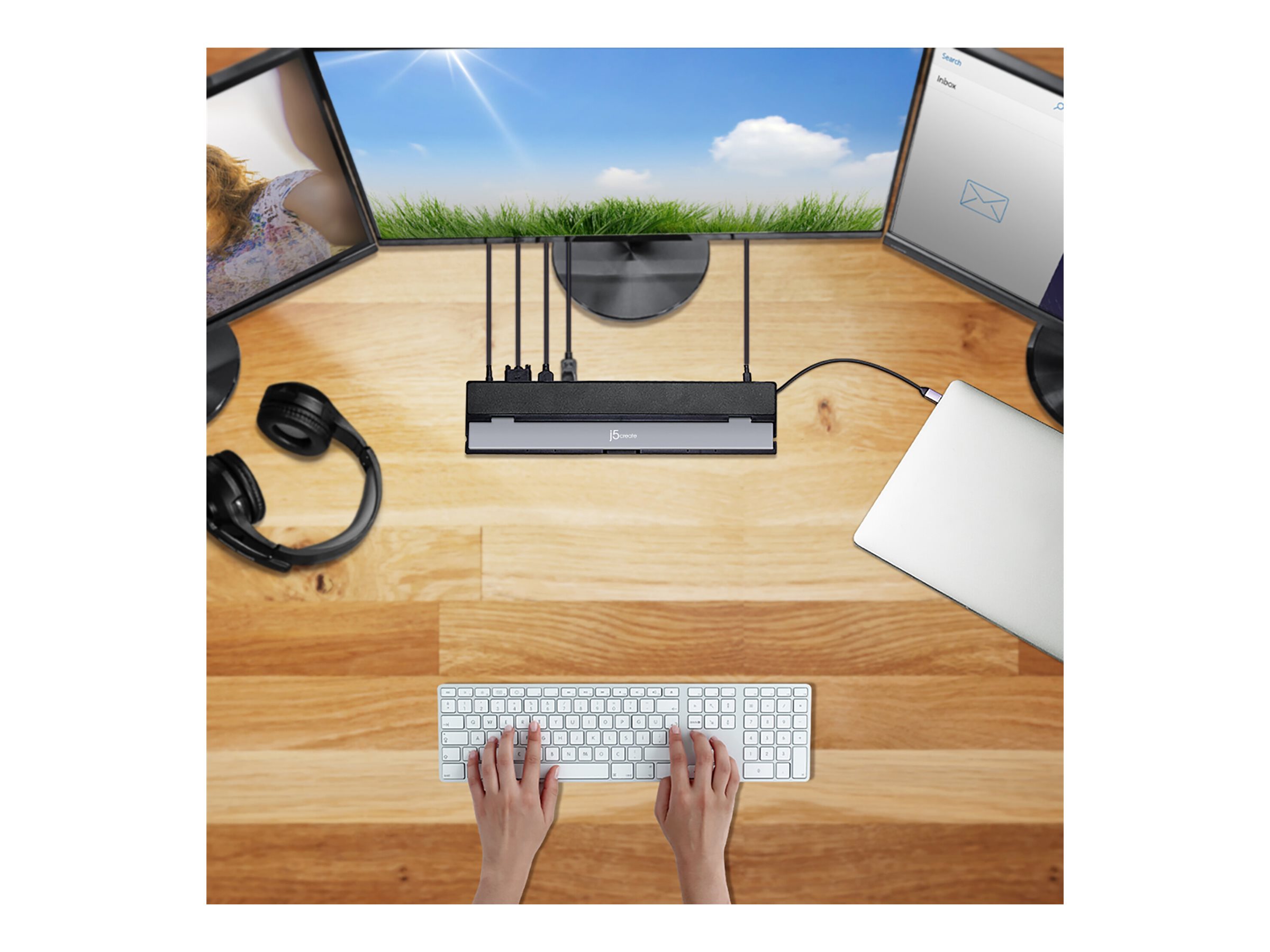 J5create Jcd543 Docking Station Usb C 31 Gen 1 Vga 2 X Hdmi Dp 1gbe