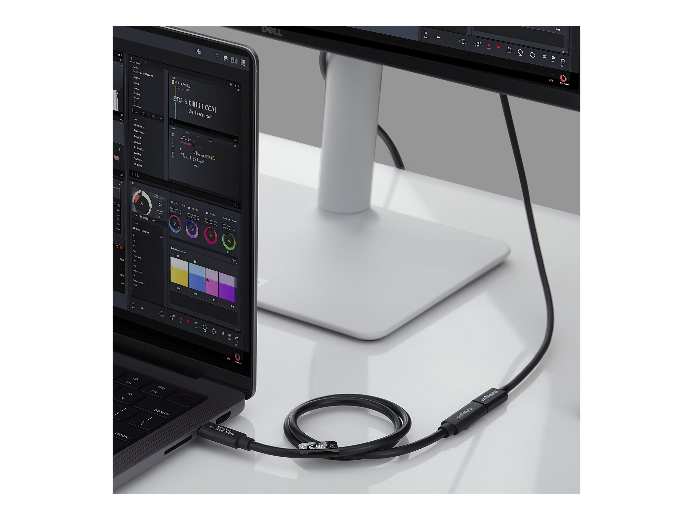 StarTech USB-C extension cable USB-C to USB-C 60 Product shot Right-angle 979850