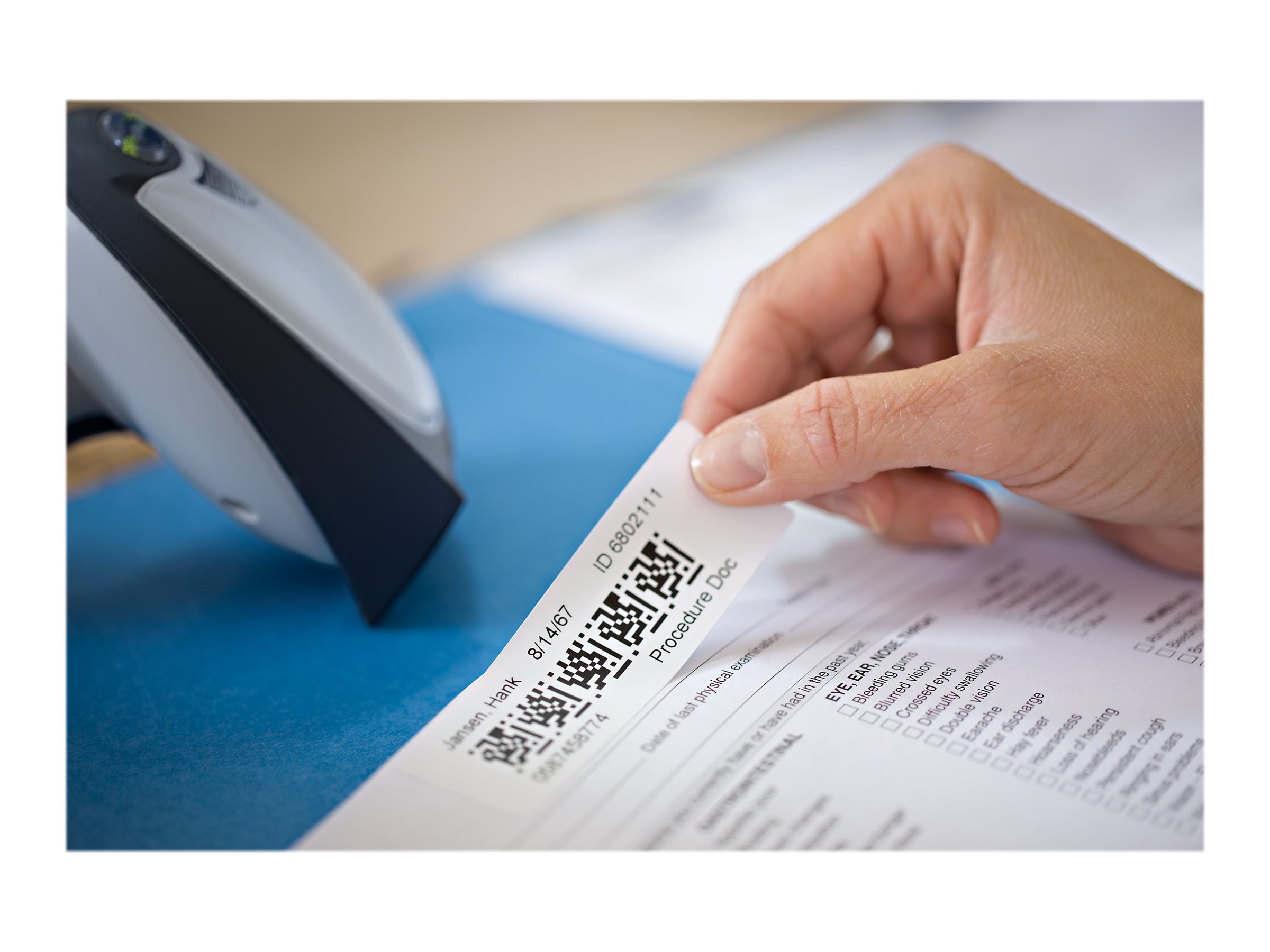 DYMO LabelWriter Address address labels 3120 label(s) 28 x 89 Usage / lifestyle Left-angle 73662