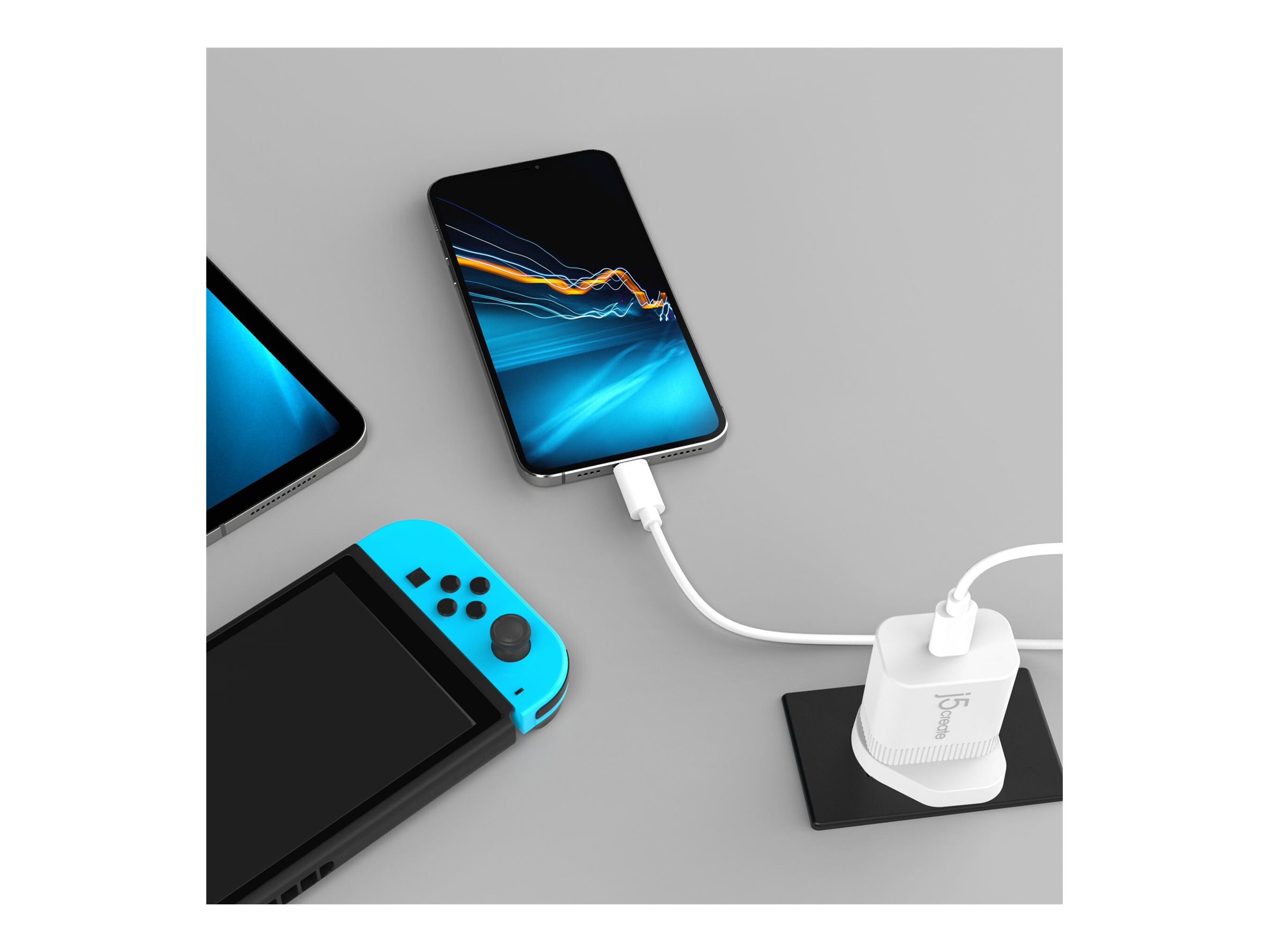Image of j5create JUP1420 power adapter - 24 pin USB-C - 20 Watt