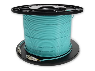 AddOn - Patch cable - LC/UPC multi-mode (M) to LC/UPC multi-mode (M)