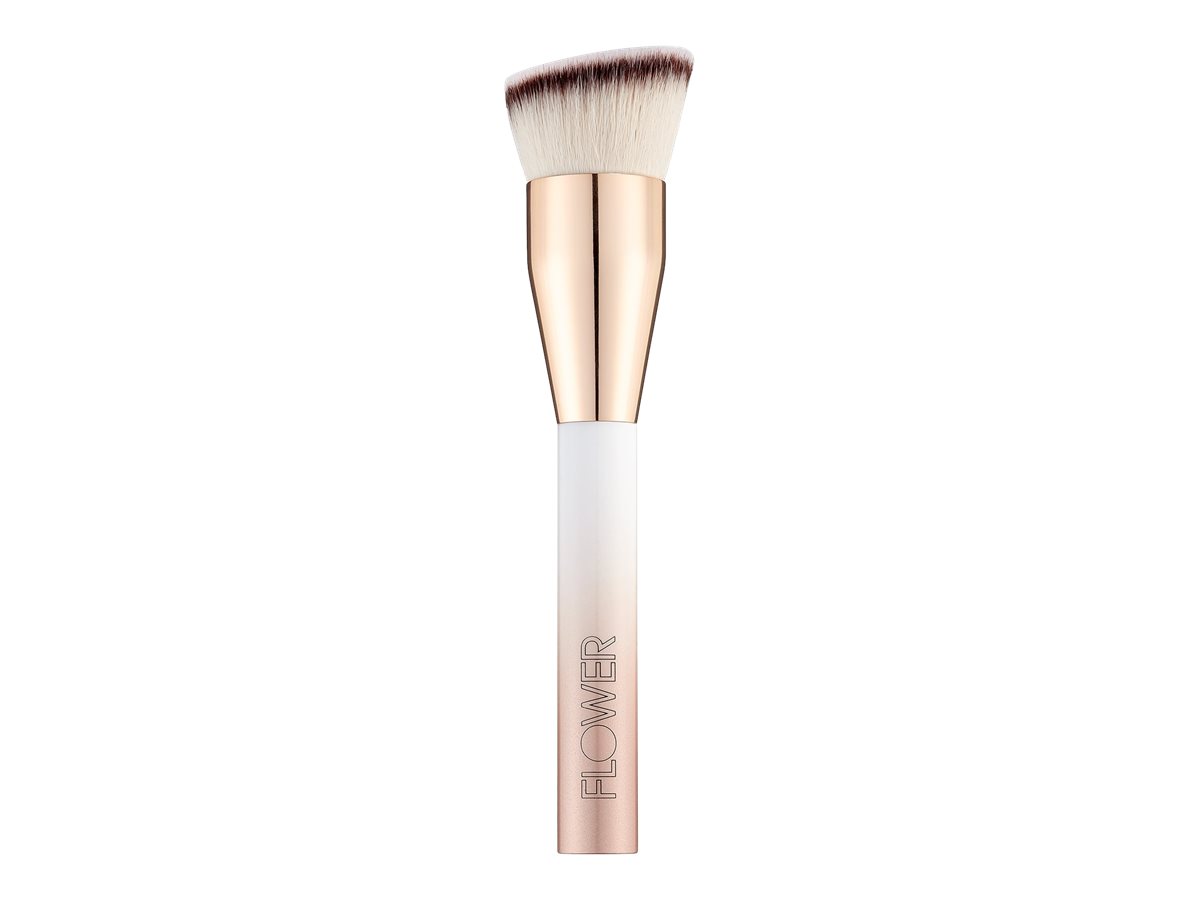 Flower Buffing Foundation Brush