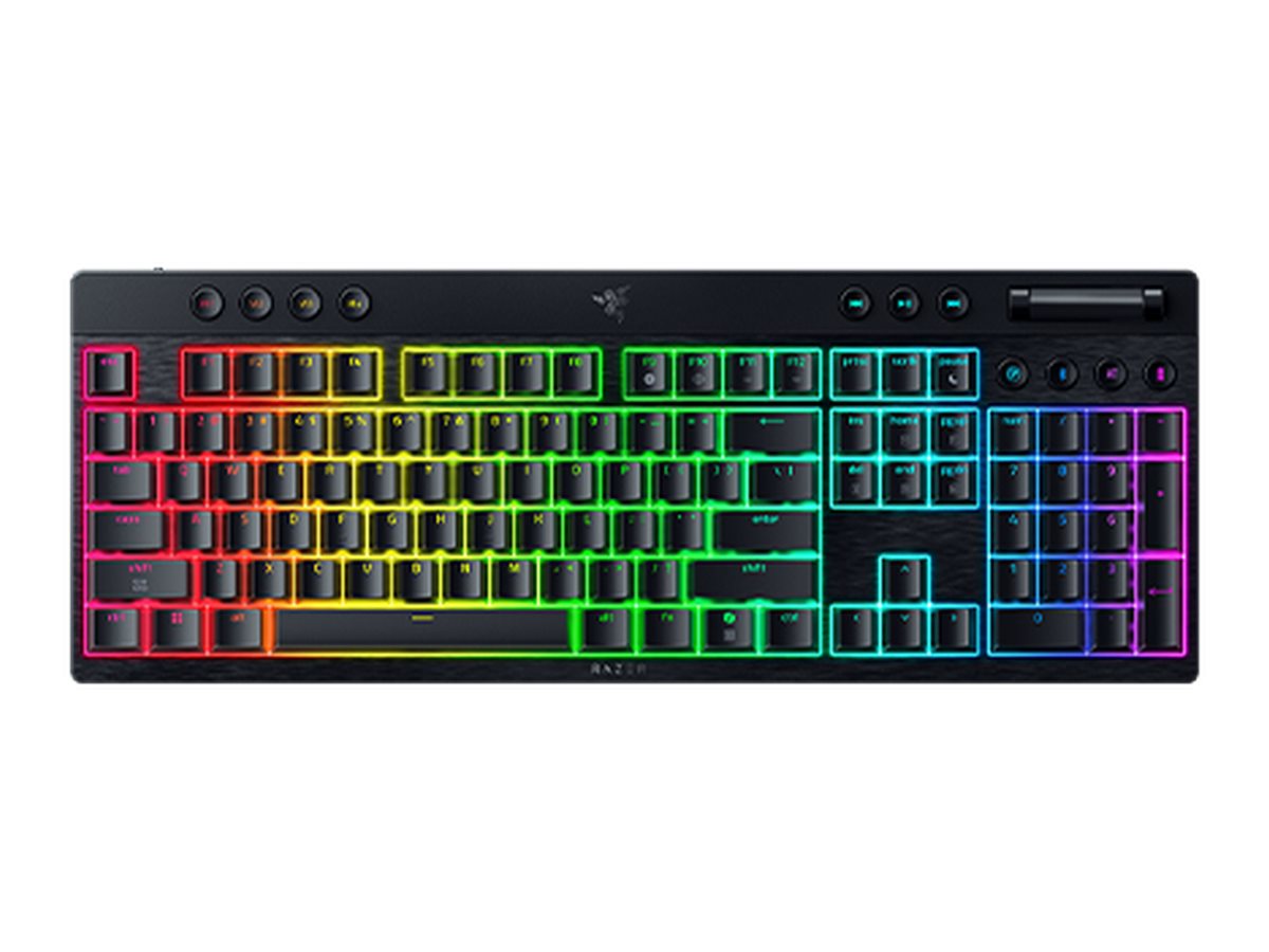 Razer BlackWidow V4 HyperSpeed keyboard low profile full size QWERTY US Input Usage / lifestyle Close-up 72100