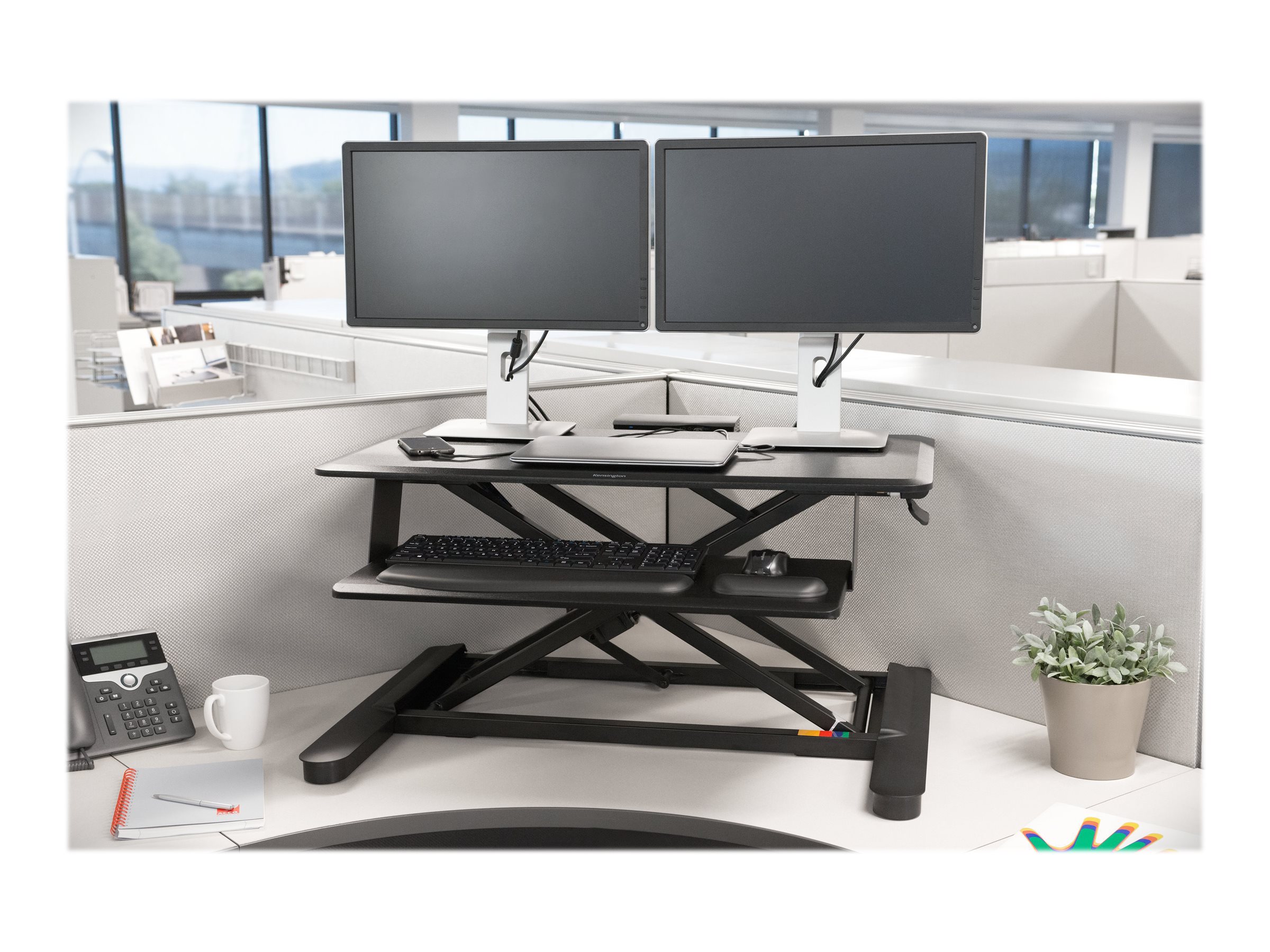 Kensington SmartFit Sit/Stand Desk notebook Product shot Close-up 75800