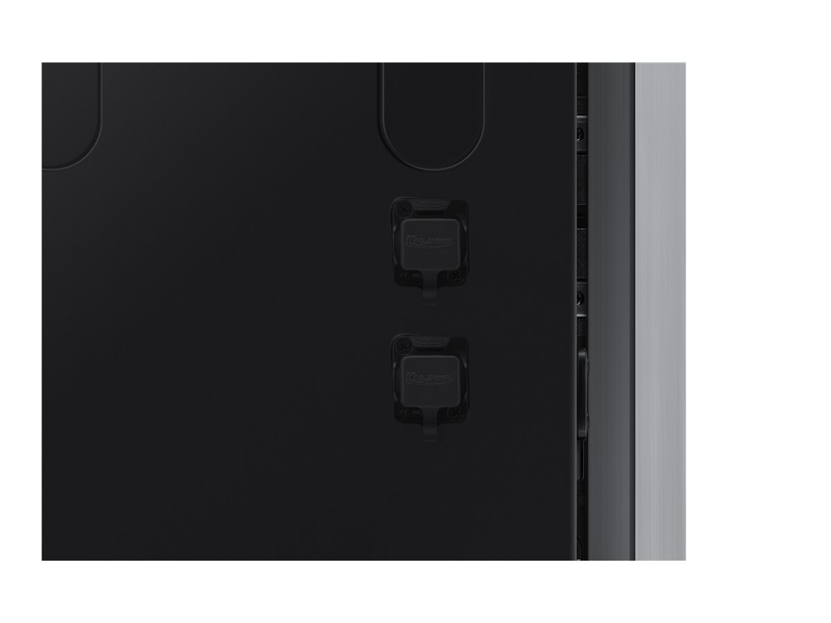 Product shot Ports / controls