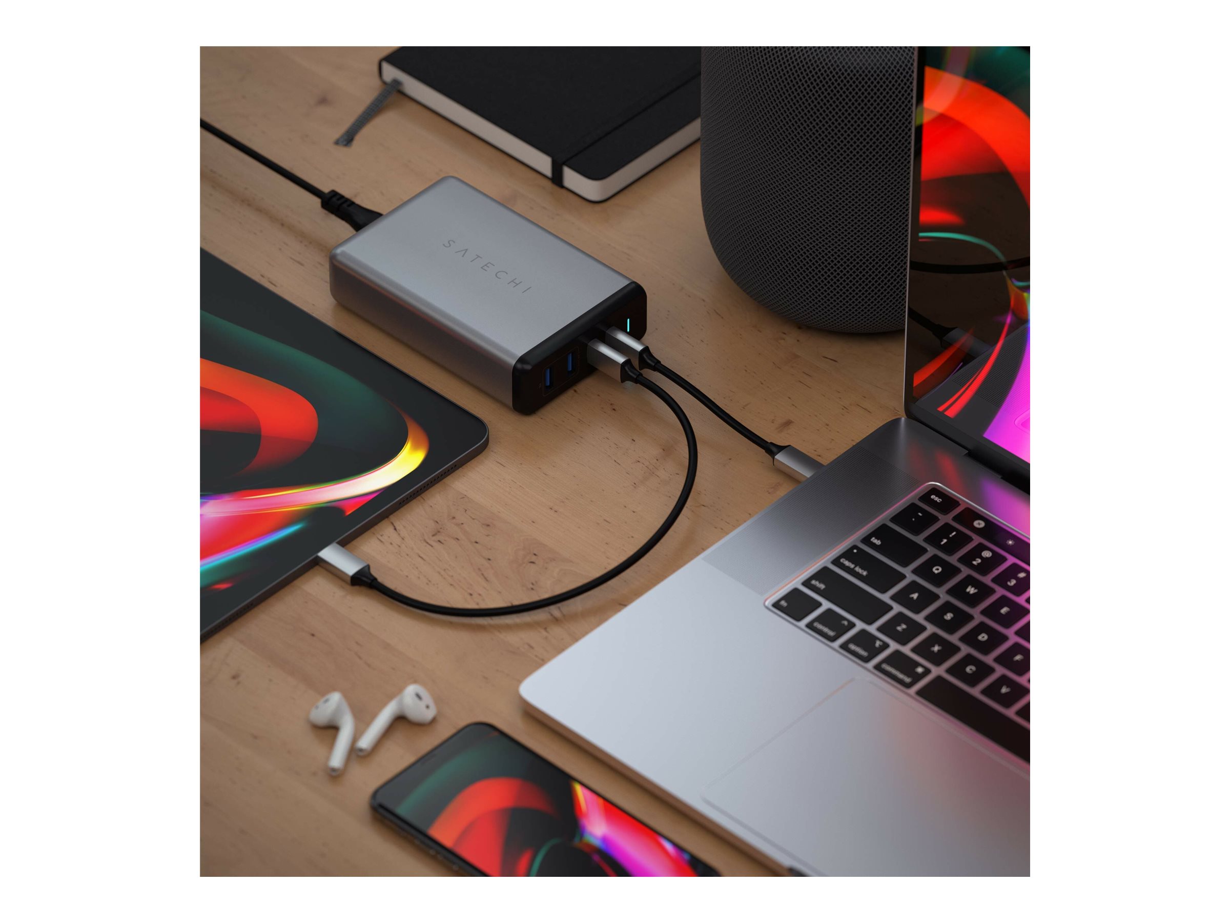 Satechi 108W Pro USB-C PD Desktop Charger power adapter 108 Product shot Ports / controls 75750