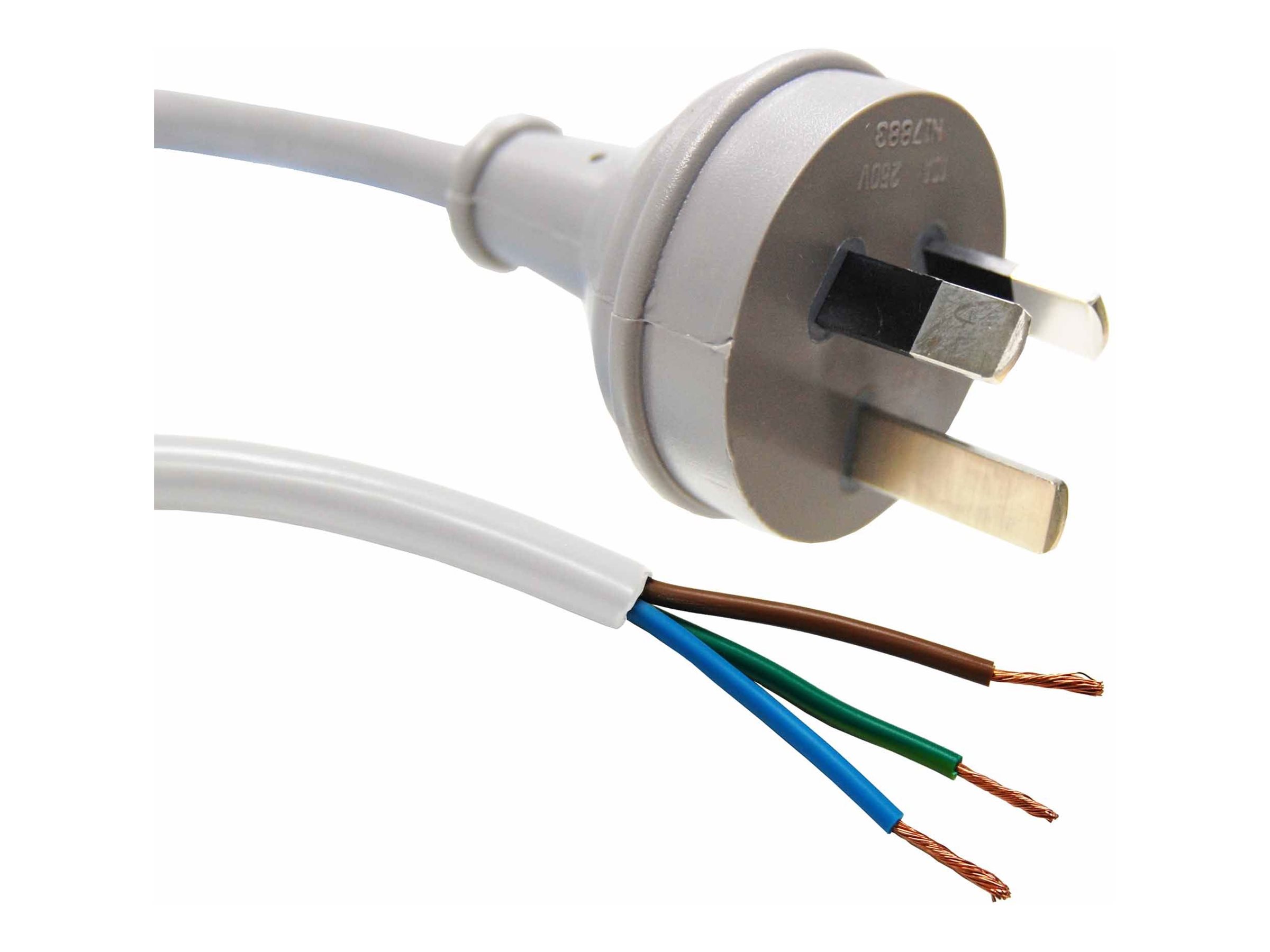 Dynamix power cable 3-pin to bare Product shot Left-angle 79900