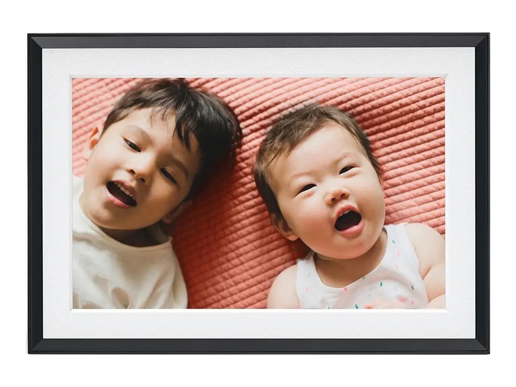 Aura Frames Carver Digital Photo Frame