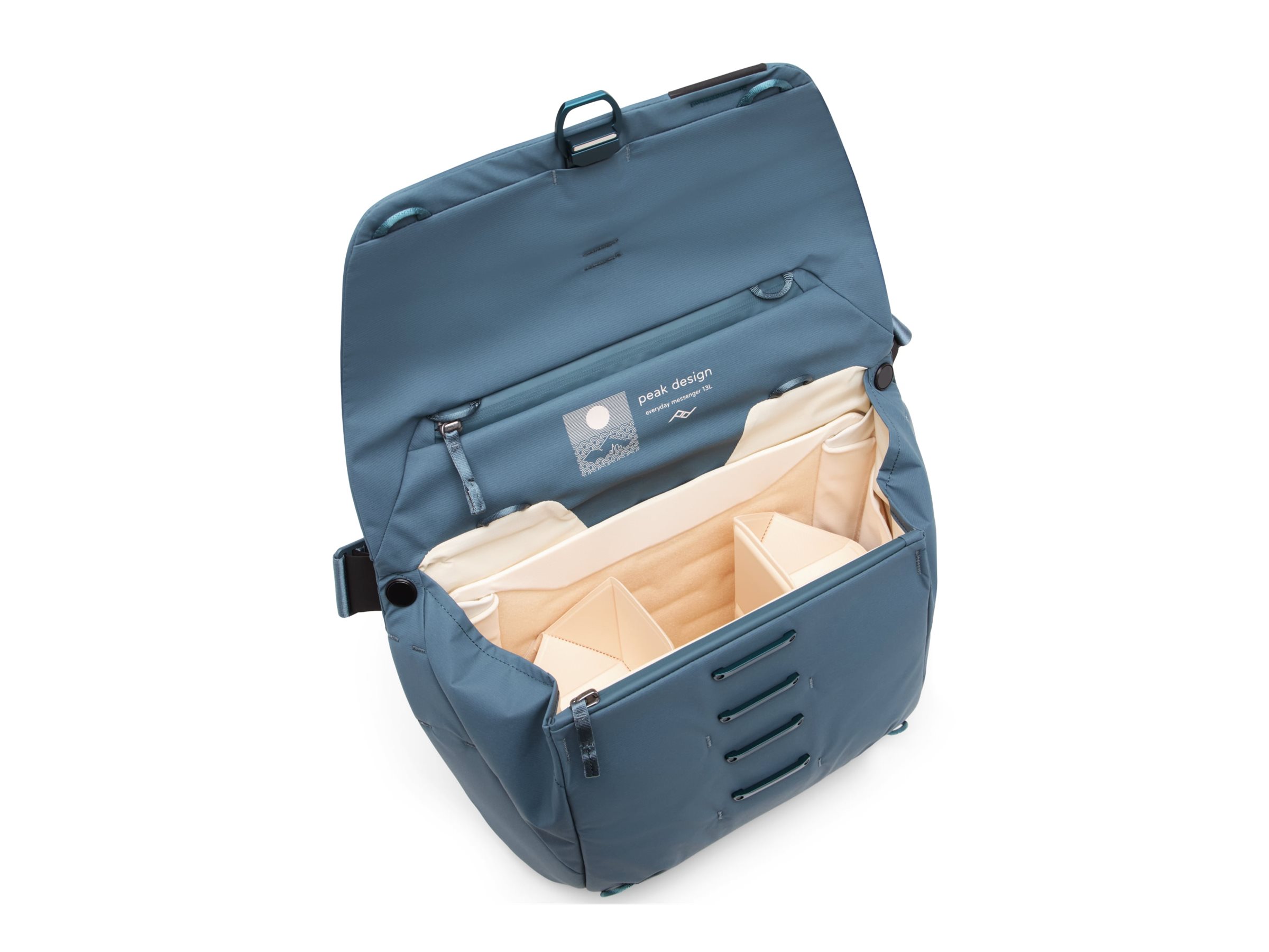 Peak Design Everyday Messenger for Camera with Lenses and Tablet