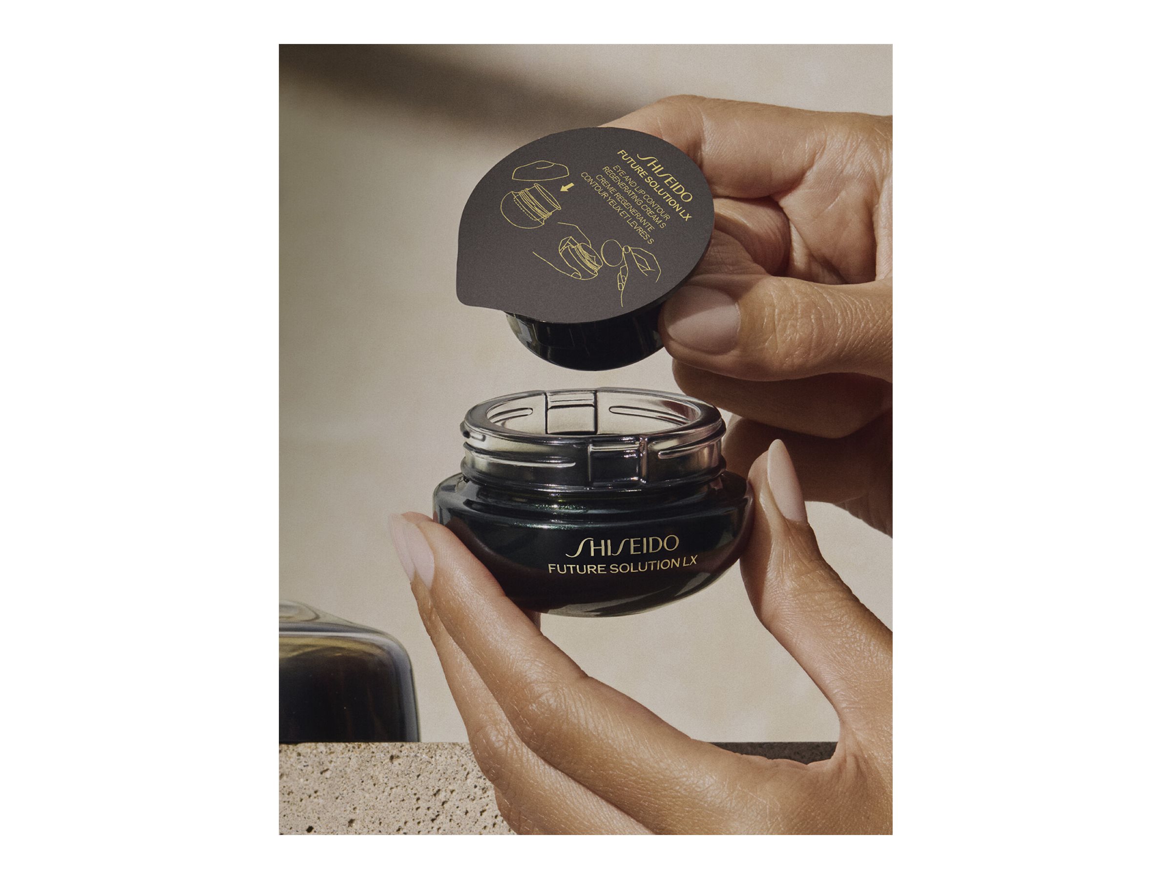 Shiseido Future Solution LX Eye and Lip Contour Regenerating Cream