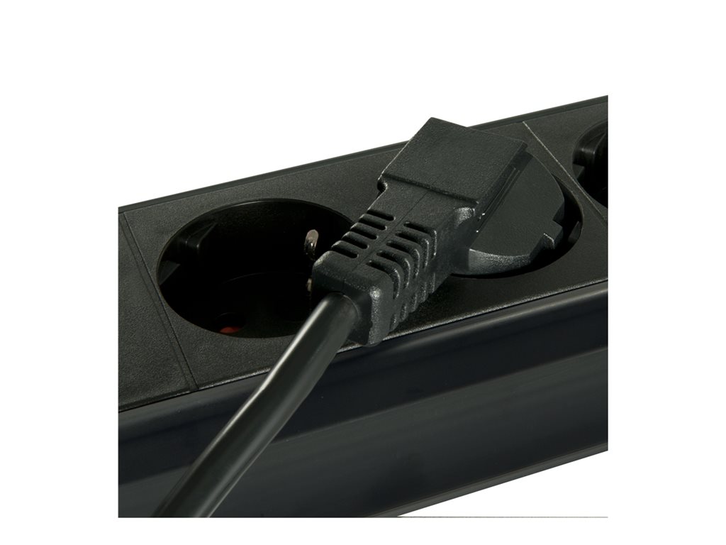 LINDY IEC Mains lead angled 2m