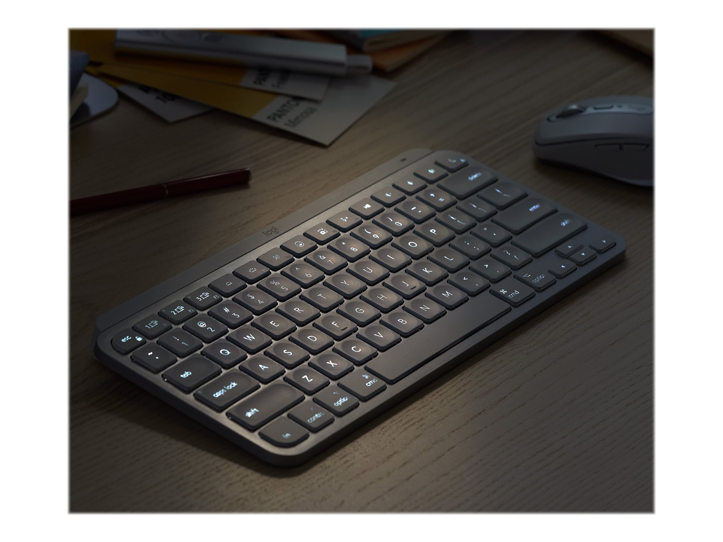 Logitech MX Keys Mini keyboard black Input Usage / lifestyle Left-angle 72756