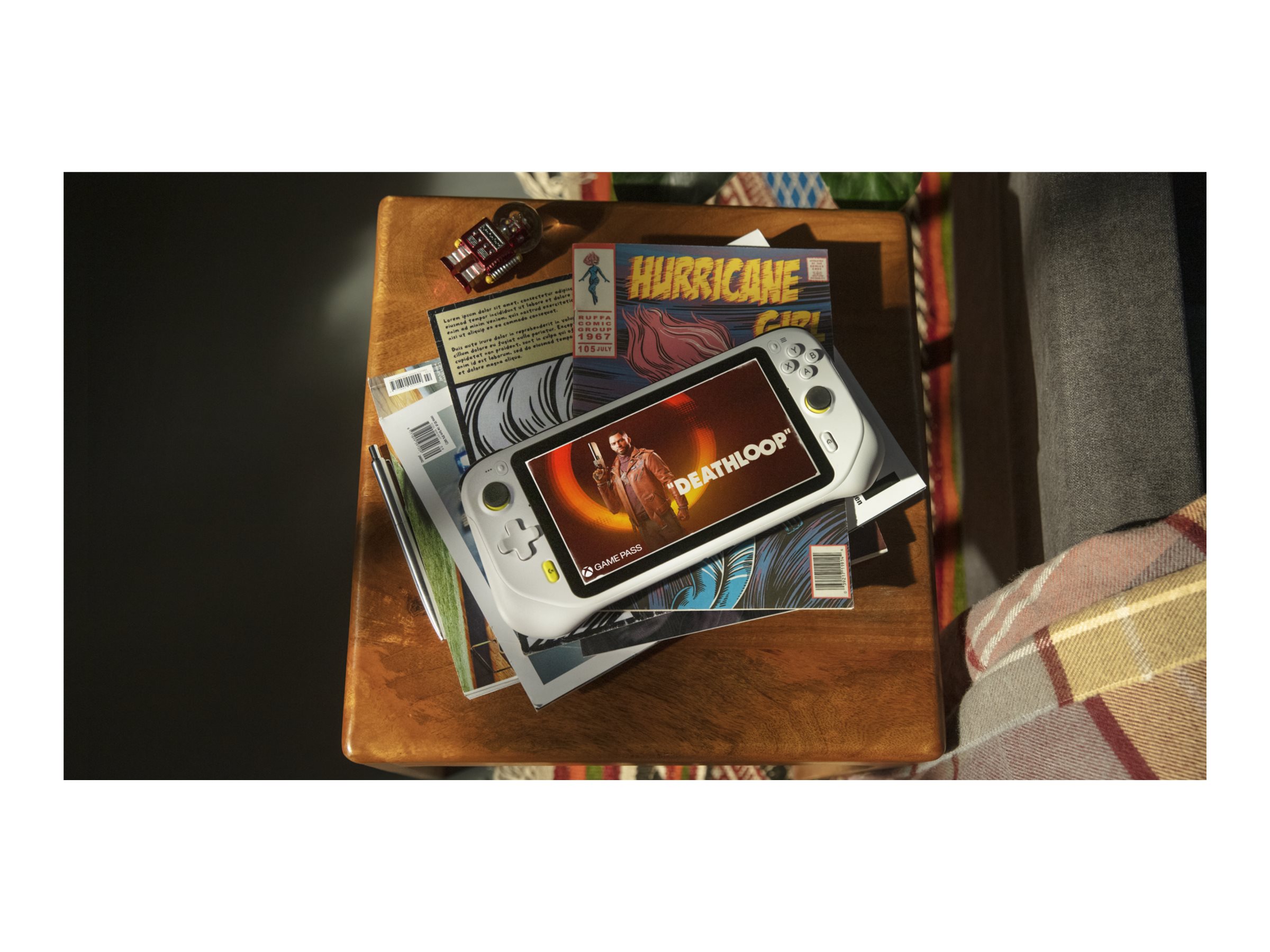 LOGI G CLOUD Gaming Handheld - WHITE