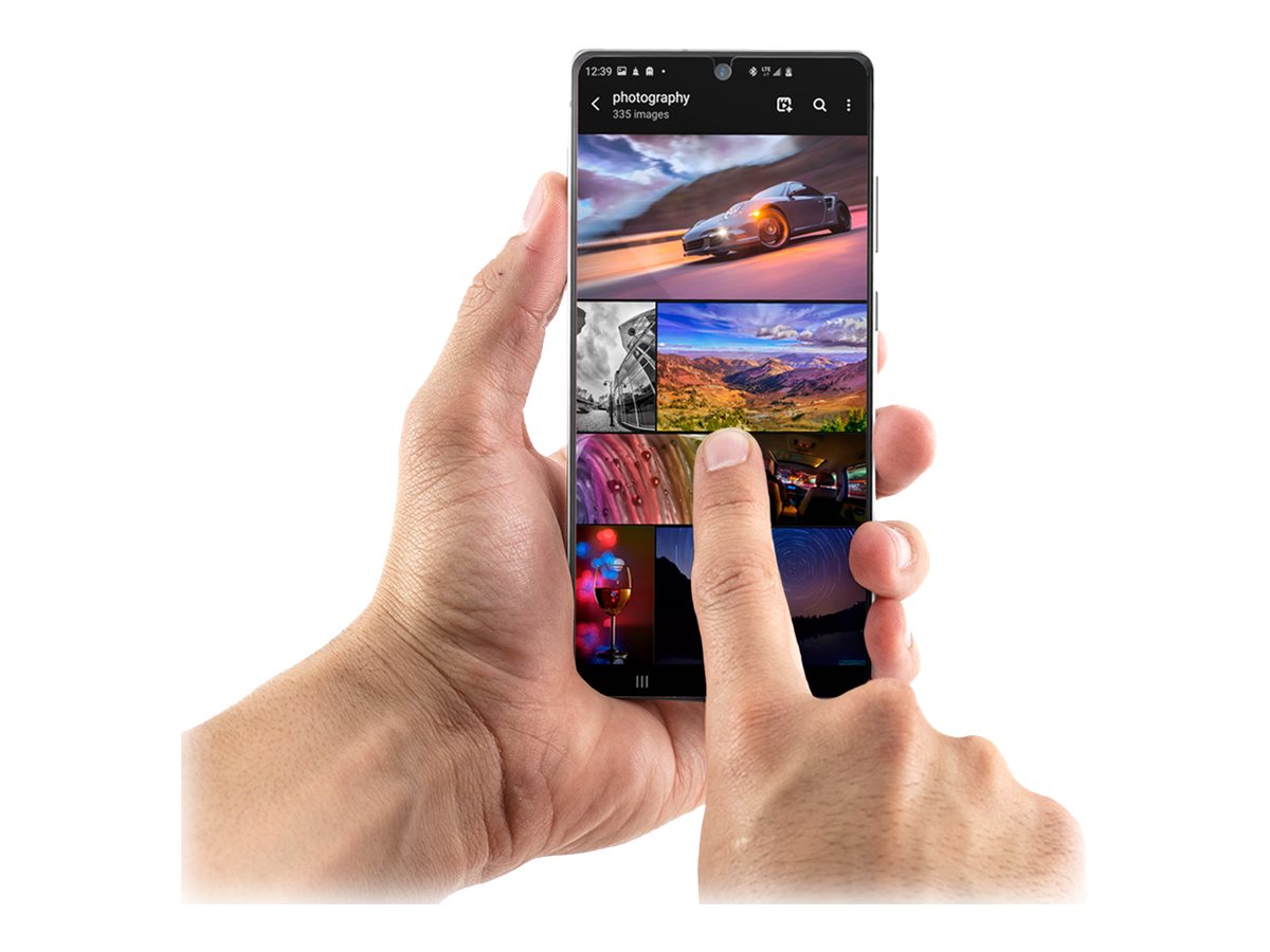 ZAGG InvisibleShield Ultra VisionGuard+ screen protector for mobile Usage / lifestyle Front 72726
