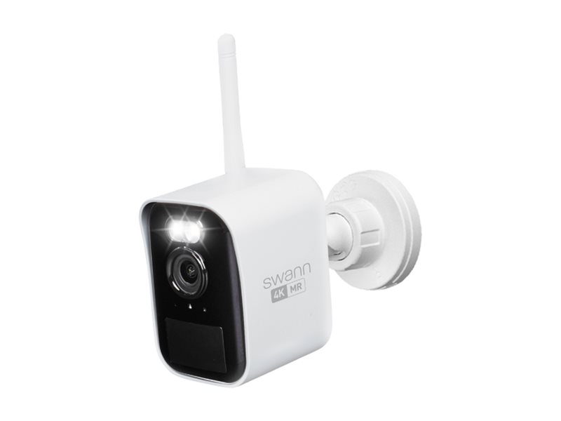 Swann MaxRanger4K SWNVK-MRMINISD2 NVR + camera(s) wireless (Wi-Fi) AC powered solar battery Usage / lifestyle Close-up 72020