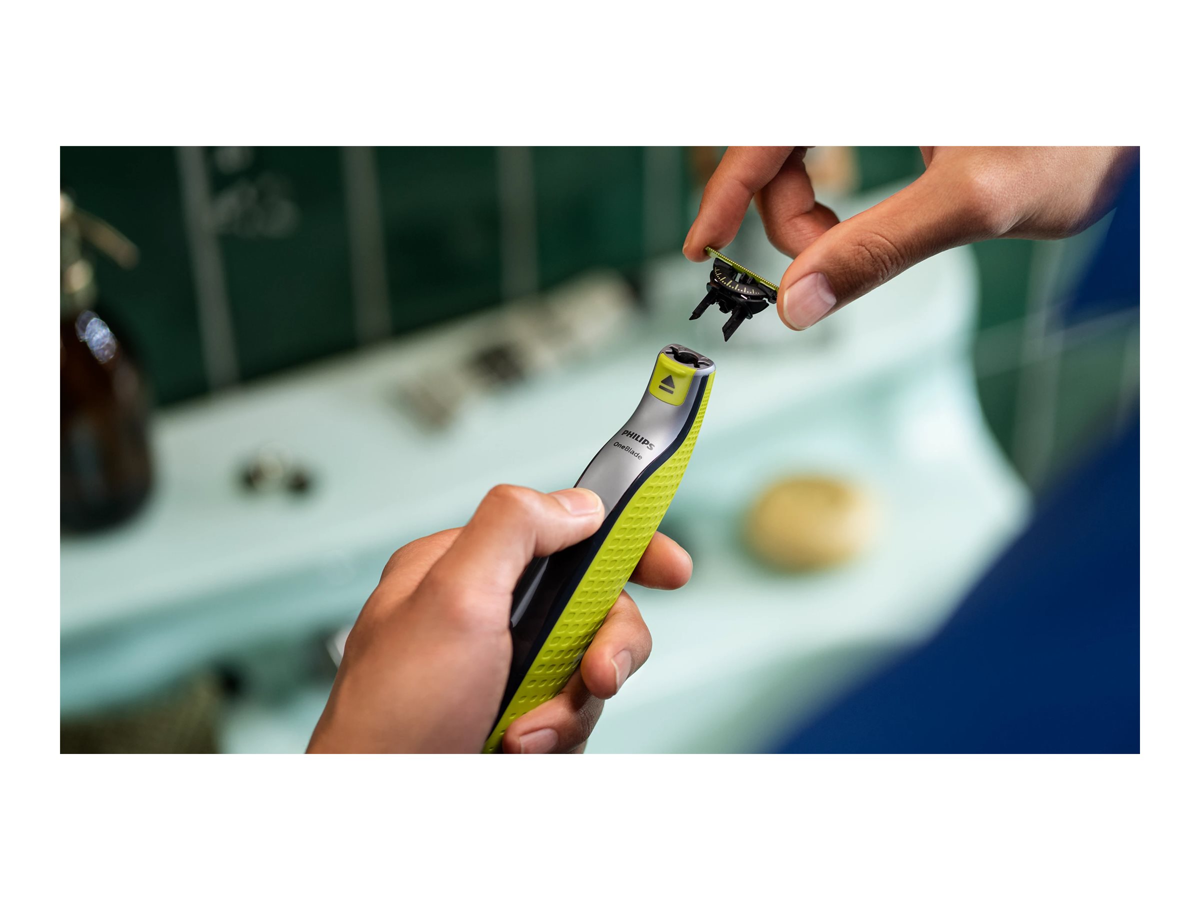 Philips OneBlade QP2834/70 メンズ剃刀 新品未開封 PHILIPS OneBlade Face & Body Shaver with Dual Protection System
