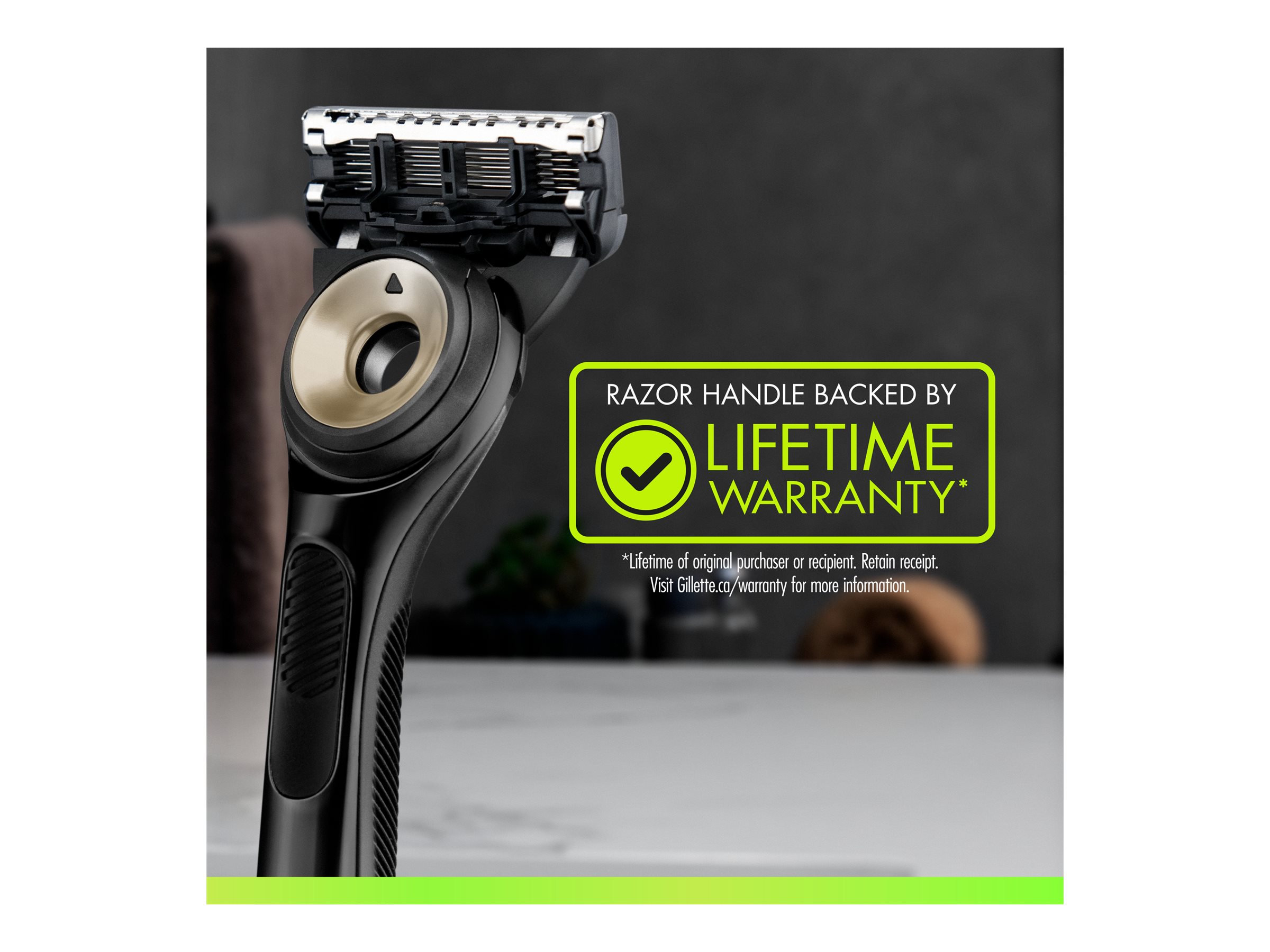 【新品合計8個】Gillette Labs 通常3個BLACK & GOLD5個 Gillette Labs Heated Laser Shaving Razor 2 Piece Assortment