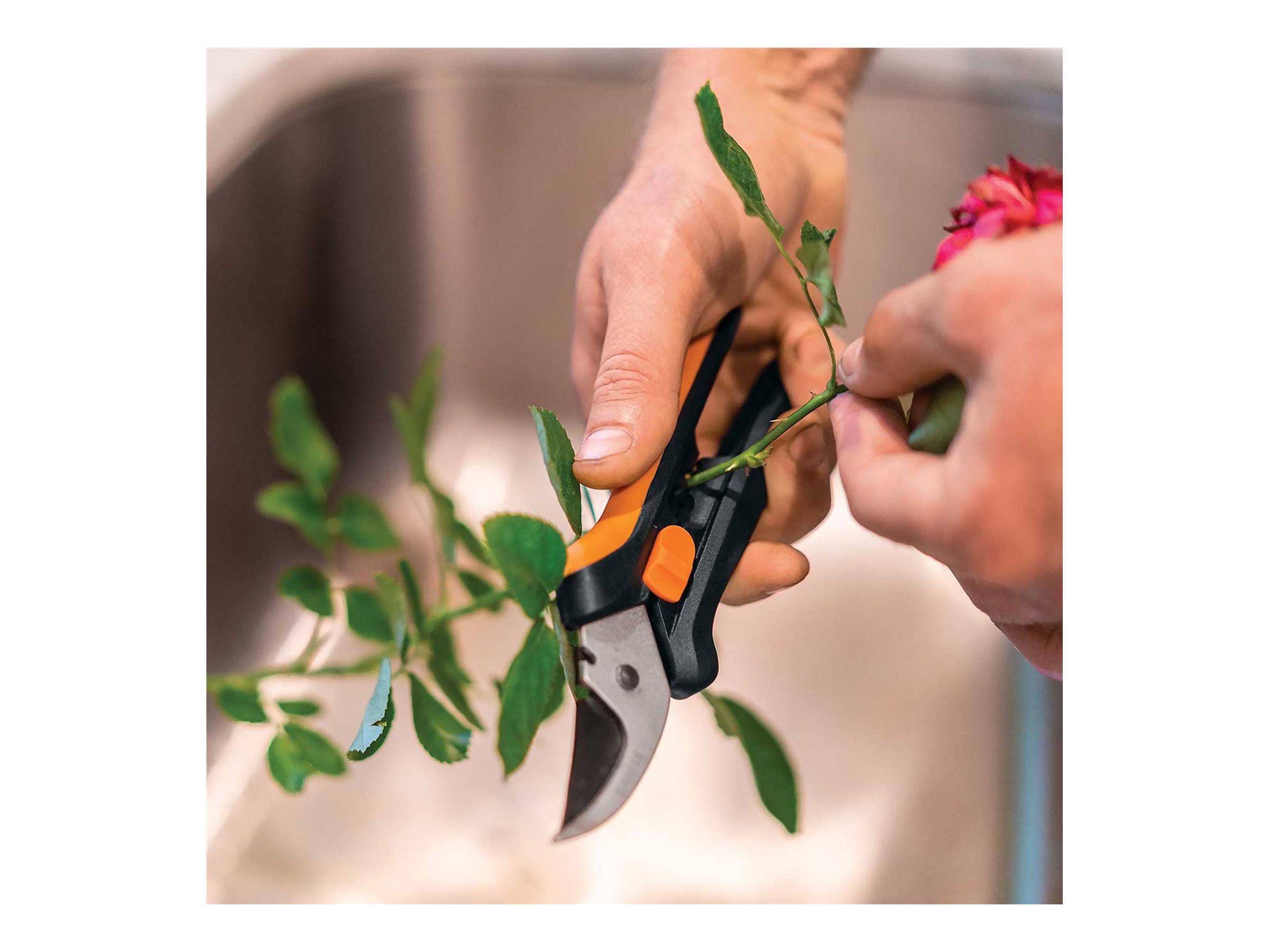 Fiskars Softgrip Bypass Pruner