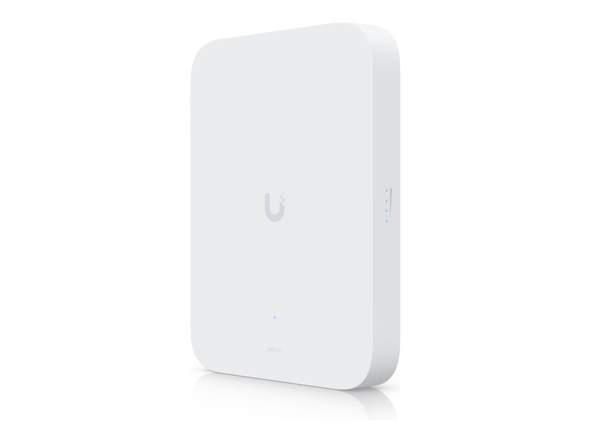 Ubiquiti UniFi 5G Max Outdoor network / wireless cellular modem combo 5G Product shot Right-angle 79850
