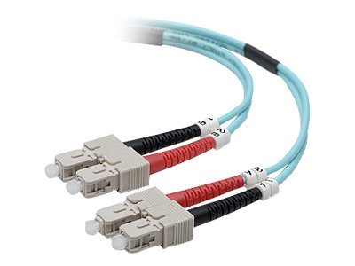 Belkin 10 Gig Aqua patch cable - 50 m - aqua