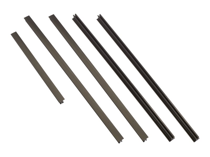 APC SX 42U/48U Baying Trim Kit Black