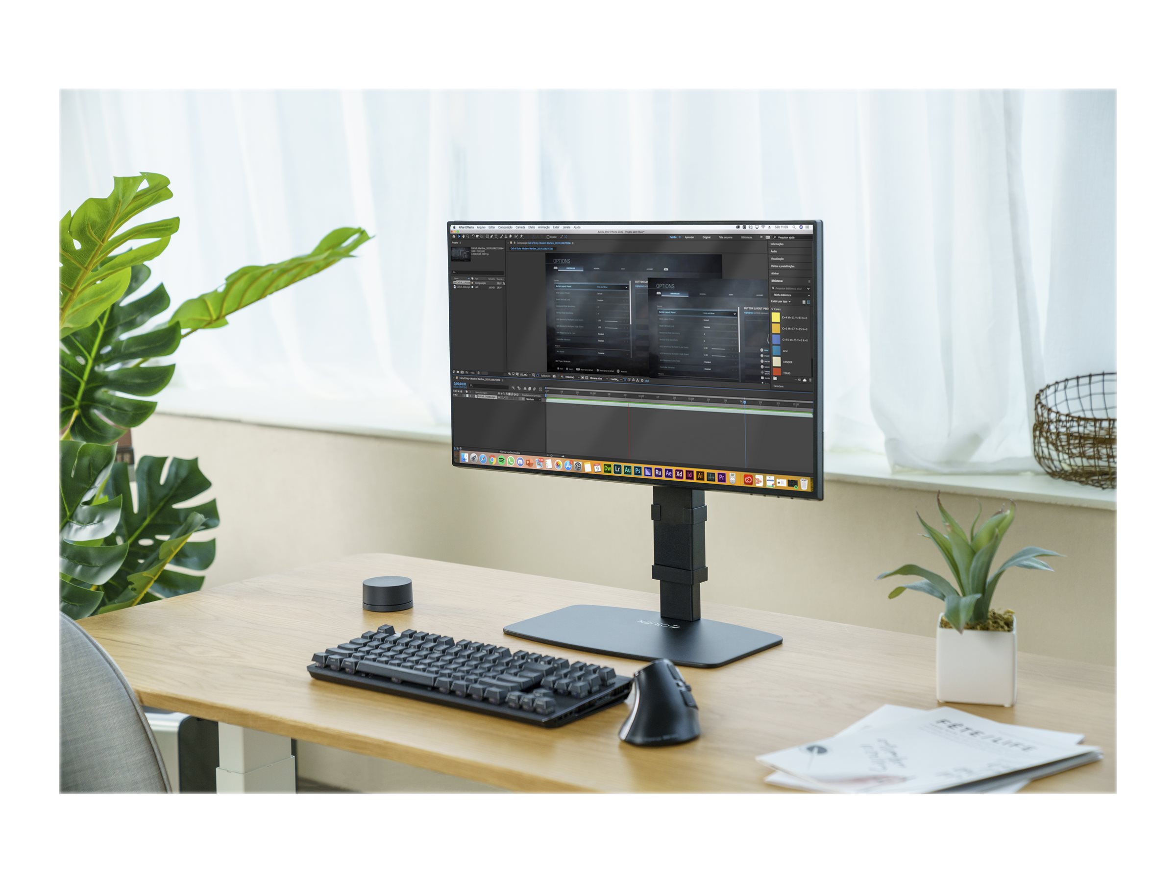 Kanto DTS1000 Desktop Stand for 17 - 32 Monitors - Black - DTS1000