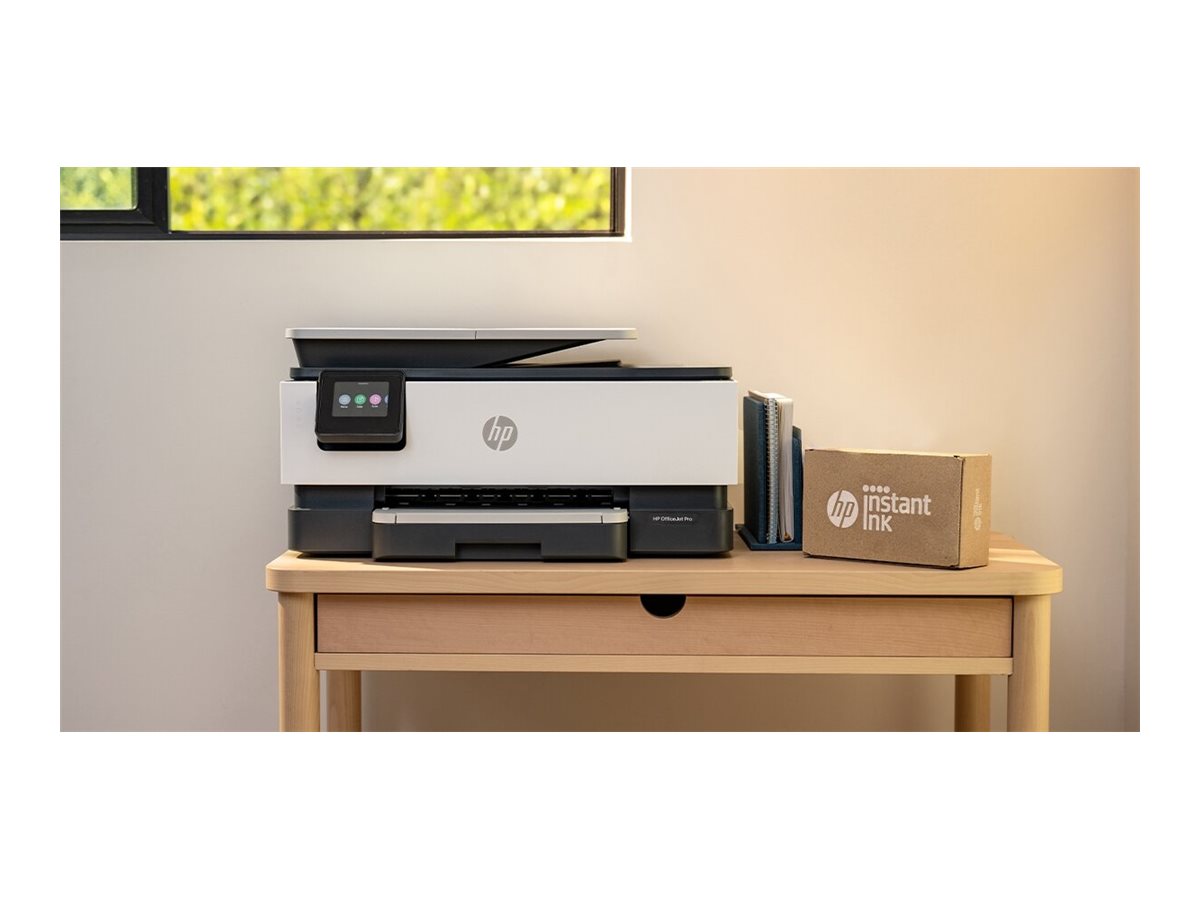 HP Officejet Pro 8130e All-in-One multifunction printer Usage / lifestyle Front 72727