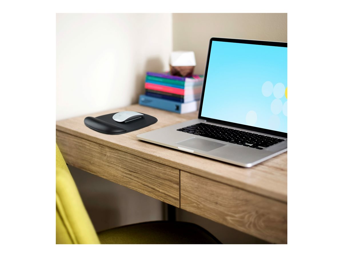 StarTech.com Mouse Pad with Hand rest, 6.7x7.1x 0.8 in (17x18x2cm), Ergonomic Mouse Pad with Wrist Support, Desk Wrist Pad w/ Non-Slip PU Base for Office/Home/Computer/Laptop - Cushioned Gel Mouse Pad w/ Palm Rest - podložka pro myš s polštářkem pro zápěstí - kompatibilní s TAA – foto 6