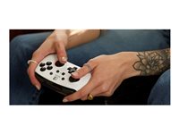 PowerA FUSION Pro Controller Nintendo Switch Sort Hvid