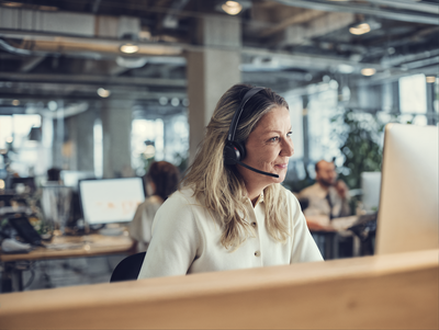 Clear, natural voice with EPOS industry-leading voice pick-up
