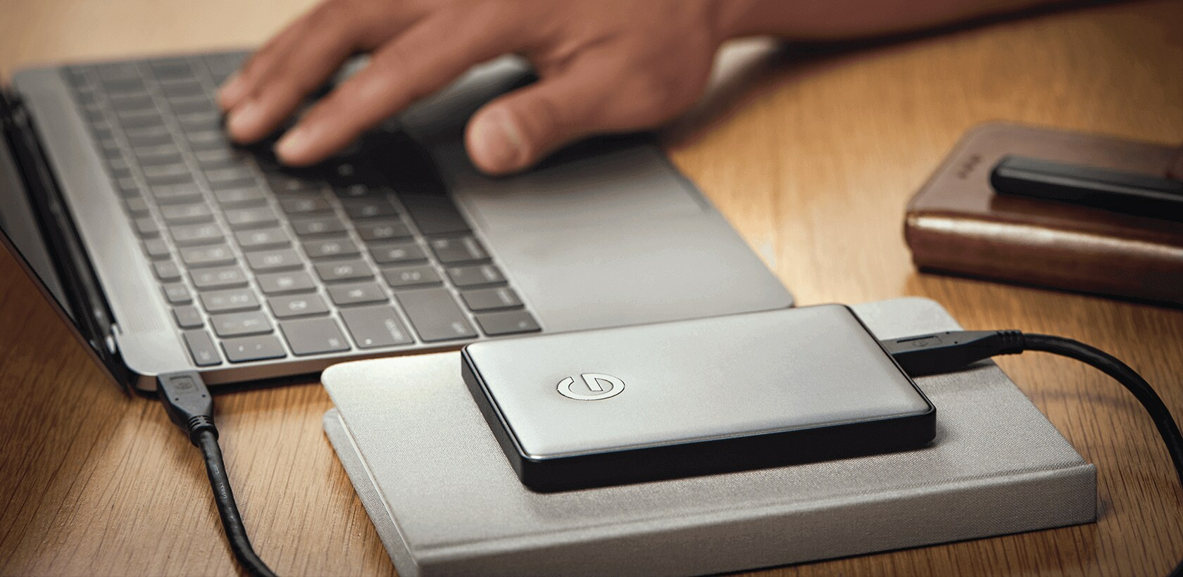G-Technology G-DRIVE mobile USB-C GDMUCWWE40001ADBV2 - Hard drive 