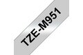 slide 3 of 4, zoom in, tzem951