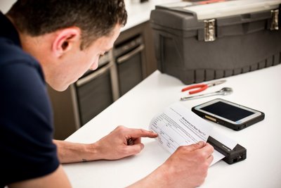 slide 1 of 4, zoom in, pj763