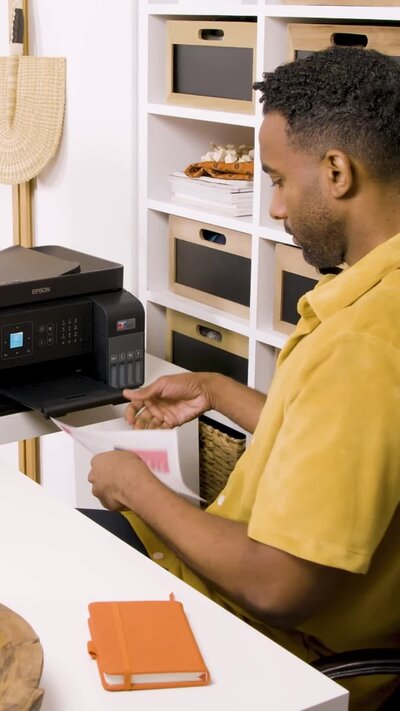 slide 11 of 25, zoom in, ecotank l3550