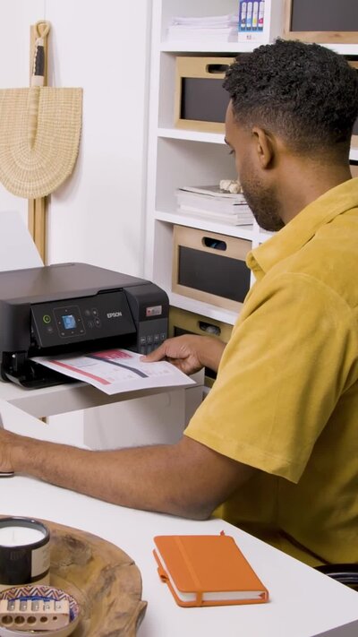 slide 13 of 25, zoom in, ecotank l3550