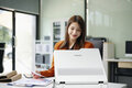 slide 3 of 9, zoom in, workforce ds-51000wn
